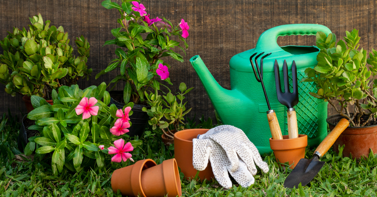 Најдобри градинарски алати кои мора да ги имате!